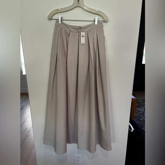 Anthropologie MARE MARE maxi skirt in beige. NWT size small - Picture 5 of 5